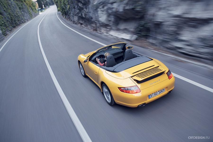  Porsche 911 Carrera 4 Cabriolet 2005 года  (фото 2 из 18)